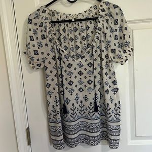 White/blue silk blouse